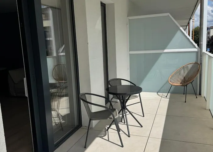 4 Summer La Perla Parking W Cenie Duze Mieszkanie شقة