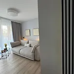 Apartment 4summer La Perla I Blisko Morza, Parking, 2 Sypialnie I Salon I Nahe Am Meer, Parkplatz, 2 Schlafzimmer Und Wohnzimmer *