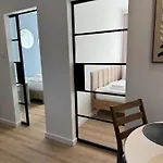 Apartment 4summer La Perla I Blisko Morza, Parking, 2 Sypialnie I Salon I Nahe Am Meer, Parkplatz, 2 Schlafzimmer Und Wohnzimmer *