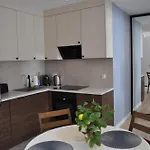 Apartment 4summer La Perla I Blisko Morza, Parking, 2 Sypialnie I Salon I Nahe Am Meer, Parkplatz, 2 Schlafzimmer Und Wohnzimmer