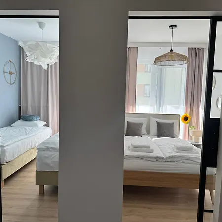 Apartment 4summer La Perla I Blisko Morza, Parking, 2 Sypialnie I Salon I Nahe Am Meer, Parkplatz, 2 Schlafzimmer Und Wohnzimmer
