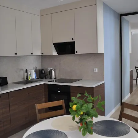 Apartment 4summer La Perla I Blisko Morza, Parking, 2 Sypialnie I Salon I Nahe Am Meer, Parkplatz, 2 Schlafzimmer Und Wohnzimmer