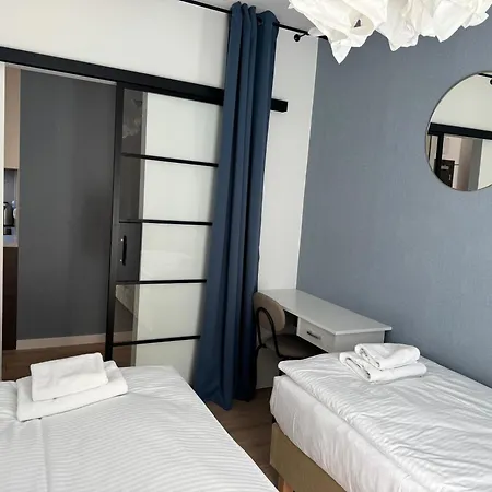 Apartment 4summer La Perla I Blisko Morza, Parking, 2 Sypialnie I Salon I Nahe Am Meer, Parkplatz, 2 Schlafzimmer Und Wohnzimmer Kolobrzeg